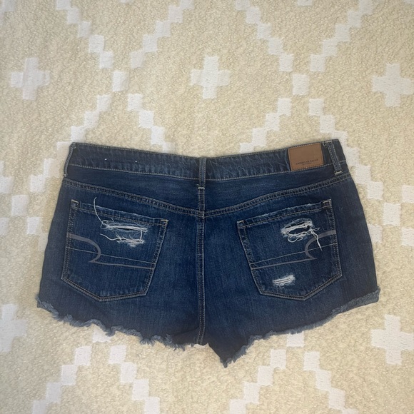 American Eagle Tomgirl Shortie - Picture 2 of 2